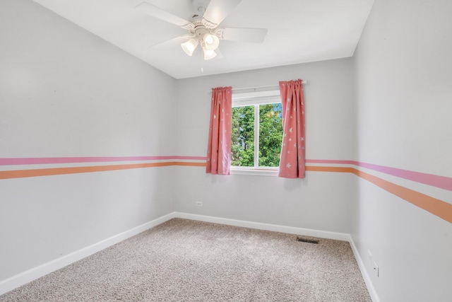 2181 Stonehedge Ct, Round Lake Beach, IL 60073 - photo 24