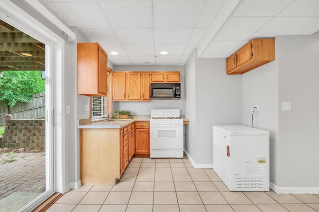 2181 Stonehedge Ct, Round Lake Beach, IL 60073 - photo 30