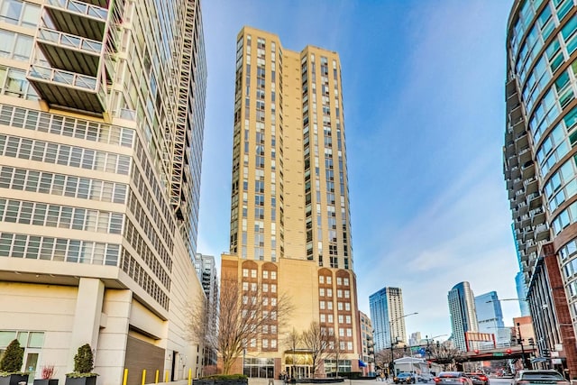 645 N Kingsbury St Unit 1107, Chicago, IL 60654 - photo 21