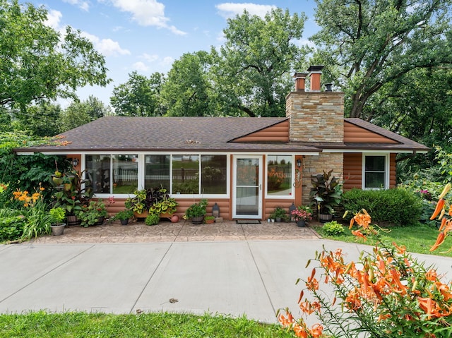 1412 Maple Rd, Joliet, IL 60432 - photo 3
