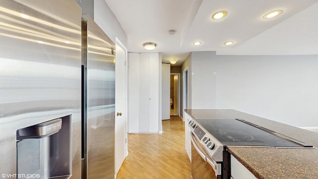 1360 N Sandburg Ter Unit 2605C, Chicago, IL 60610 - photo 18