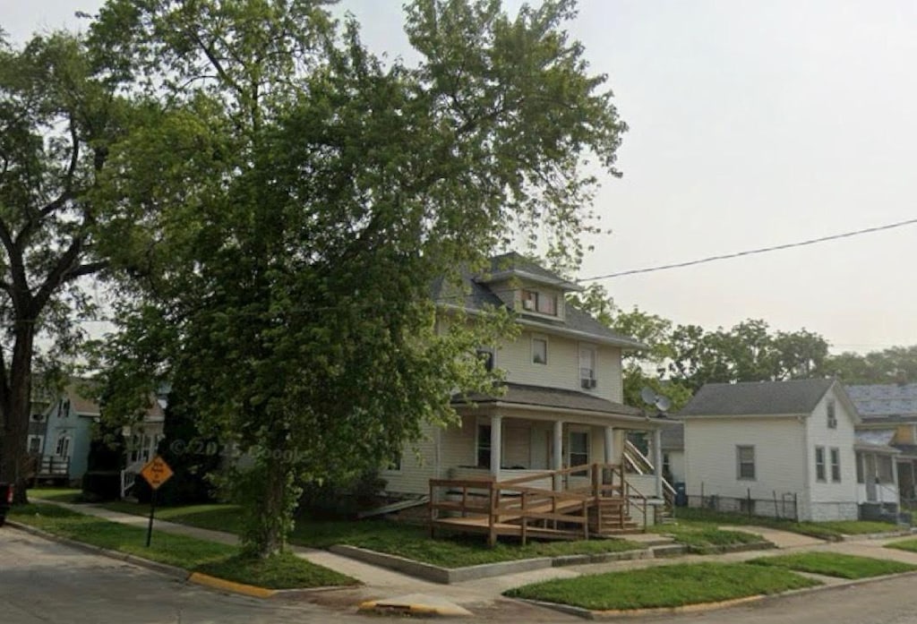 589 W Station St, Kankakee, IL 60901 - photo 1