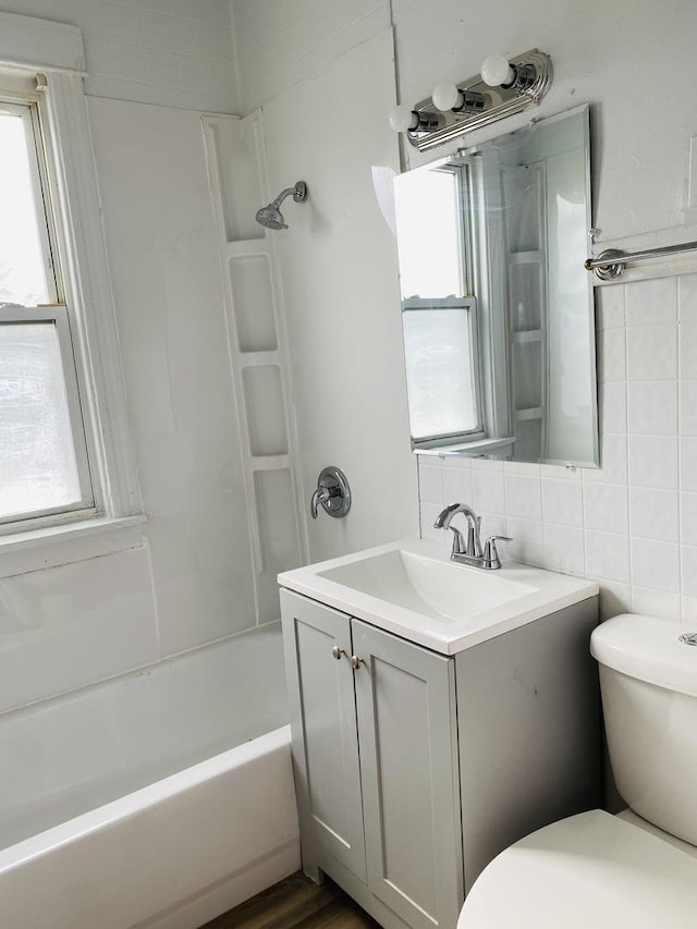 2003 W 69th Pl, Chicago, IL 60636 - photo 20