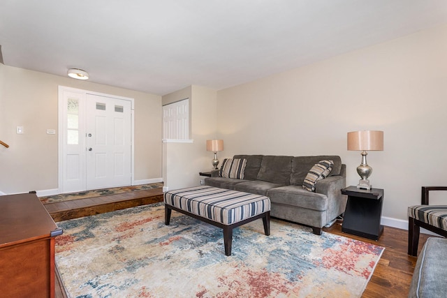651 Iroquois Trl, Carol Stream, IL 60188 - photo 6