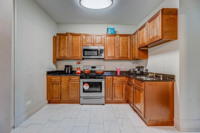 6016 S Winchester Ave, Chicago, IL 60636 - photo 8