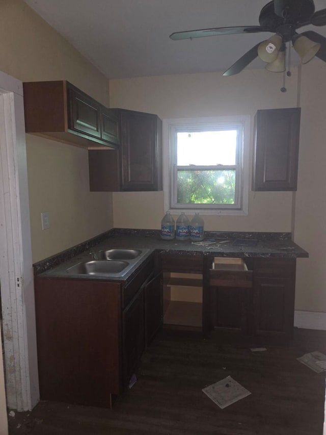 6711 S Prairie Ave, Chicago, IL 60637 - photo 5