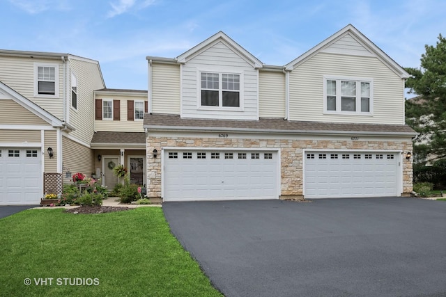 6769 Slate Dr, Carpentersville, IL 60110 - photo 1
