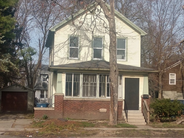 227 S Washington Ave, Kankakee, IL 60901 - photo 1