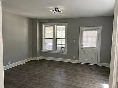 227 S Washington Ave, Kankakee, IL 60901 - photo 2