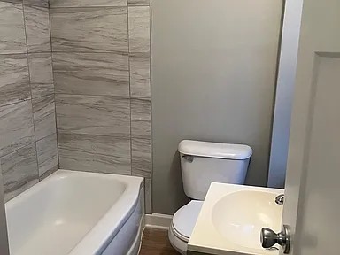 227 S Washington Ave, Kankakee, IL 60901 - photo 12