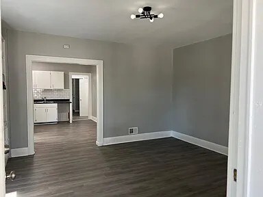 227 S Washington Ave, Kankakee, IL 60901 - photo 3