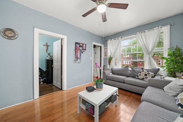 3140 N Ridgeway Ave, Chicago, IL 60618 - photo 25