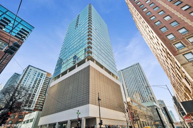 550 N Saint Clair St Unit 2603, Chicago, IL 60611 - photo 1