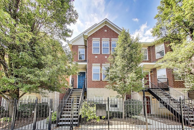 661 W Division St Unit B, Chicago, IL 60610 - photo 1