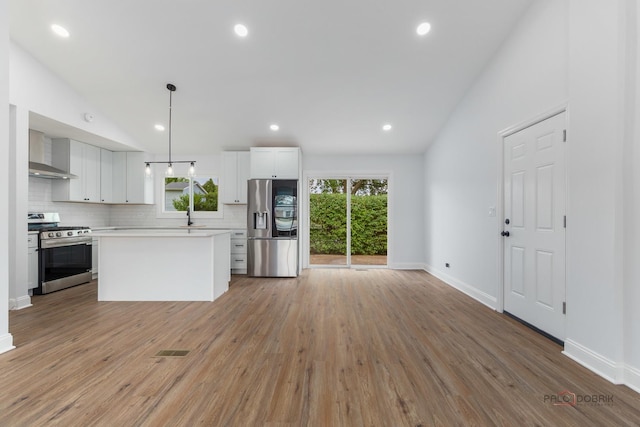 522 N Castle Rd, Addison, IL 60101 - photo 11