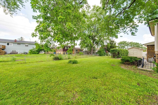 522 N Castle Rd, Addison, IL 60101 - photo 38