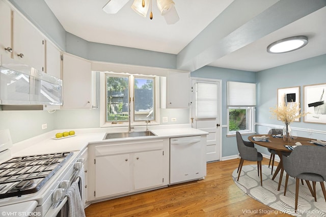 125 Barrypoint Rd, Riverside, IL 60546 - photo 9