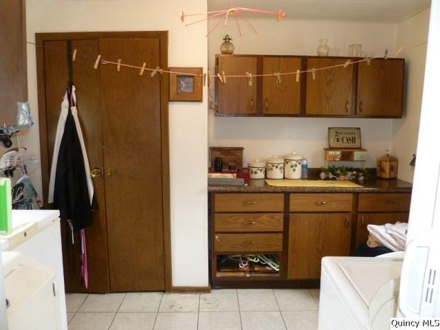 105 W 3rd Ave, La Harpe, IL 61450 - photo 18