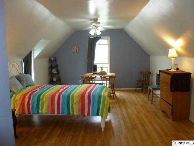 105 W 3rd Ave, La Harpe, IL 61450 - photo 26