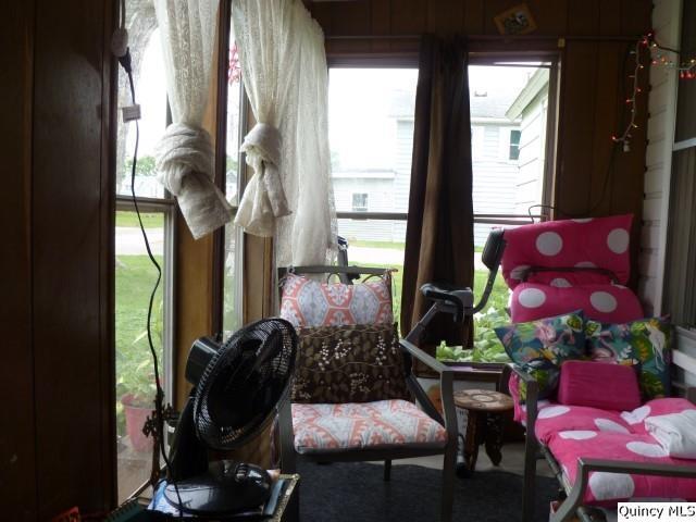105 W 3rd Ave, La Harpe, IL 61450 - photo 5