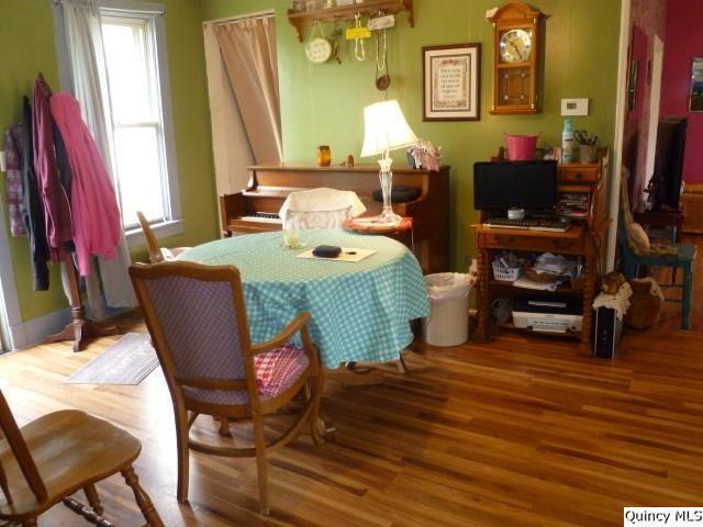 105 W 3rd Ave, La Harpe, IL 61450 - photo 6