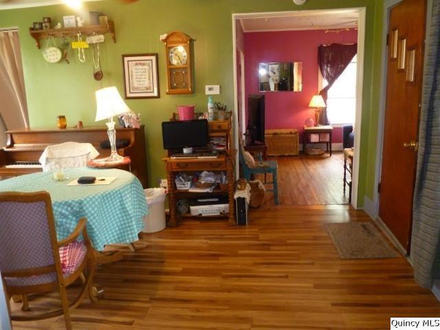 105 W 3rd Ave, La Harpe, IL 61450 - photo 9