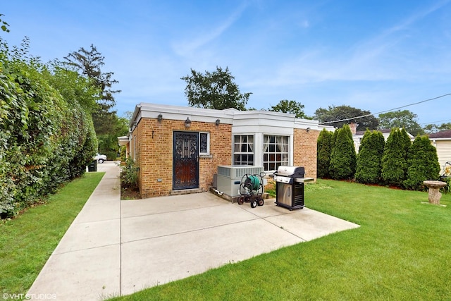 6624 N Kenneth Ave, Lincolnwood, IL 60712 - photo 24
