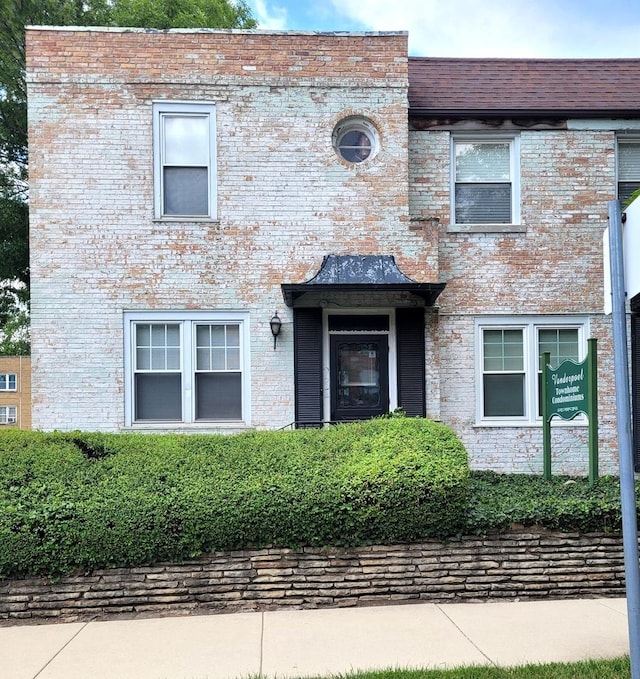 9522 S Vanderpoel Ave, Chicago, IL 60643 - photo 1