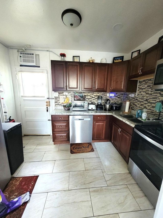 9522 S Vanderpoel Ave, Chicago, IL 60643 - photo 7