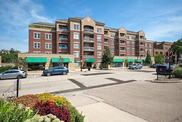 570 Crescent Blvd Unit 403, Glen Ellyn, IL 60137 - photo 15