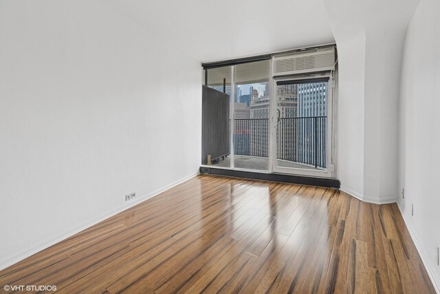 300 N State St Unit 2410, Chicago, IL 60654 - photo 8