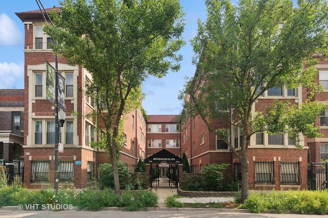 5739 N Ridge Ave Unit 1W, Chicago, IL 60660 - photo 1