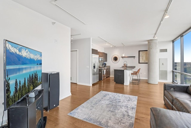 860 W Blackhawk St Unit 1404, Chicago, IL 60642 - photo 2