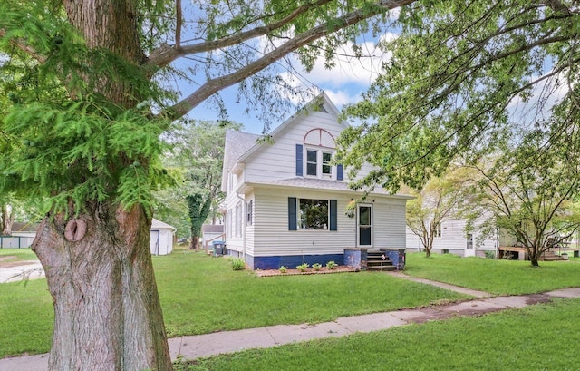 408 N Henson Rd, Villa Grove, IL 61956 - photo 2
