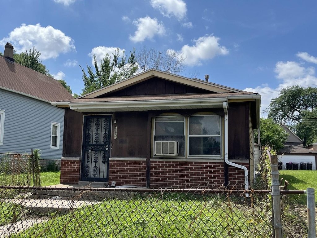 1275 W 71st St, Chicago, IL 60636 - photo 1