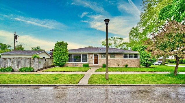 7625 N Karlov Ave, Skokie, IL 60076 - photo 1