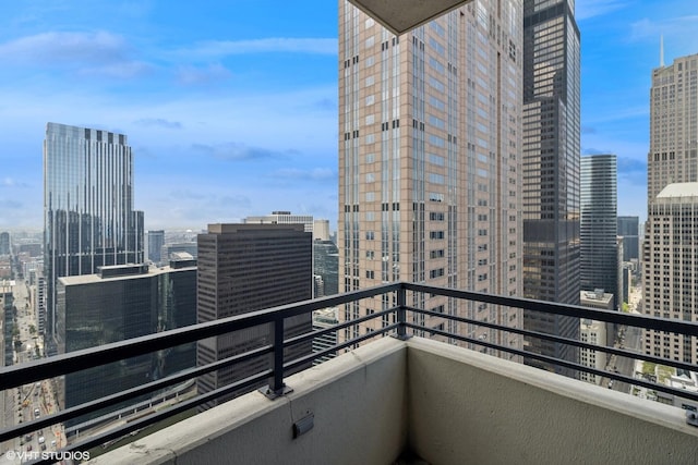 235 W Van Buren St Unit 4315, Chicago, IL 60607 - photo 18