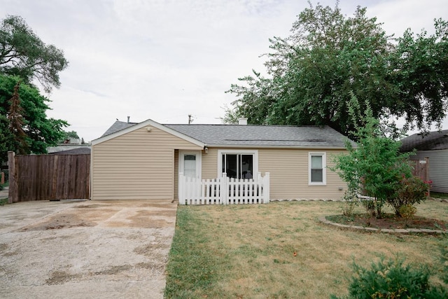 2352 Parkrose Ave, Crest Hill, IL 60403 - photo 1