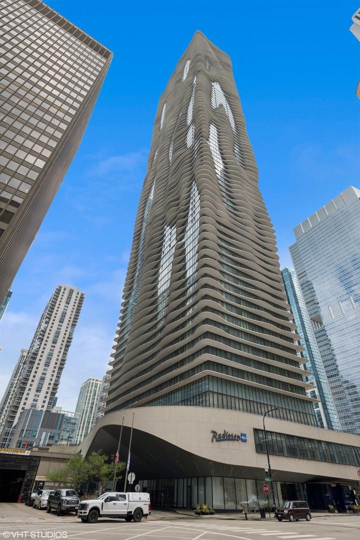 225 N Columbus Dr Unit P2-112, Chicago, IL 60601 - photo 1