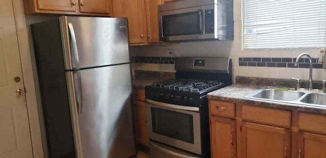 5460 W Ferdinand St, Chicago, IL 60644 - photo 20