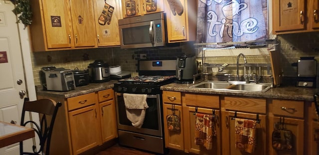 5460 W Ferdinand St, Chicago, IL 60644 - photo 5
