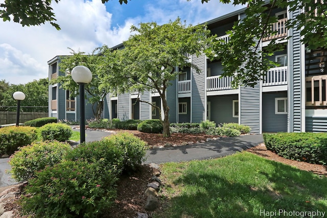 52 N Pistakee Lake Rd Unit 4, Fox Lake, IL 60020 - photo 2