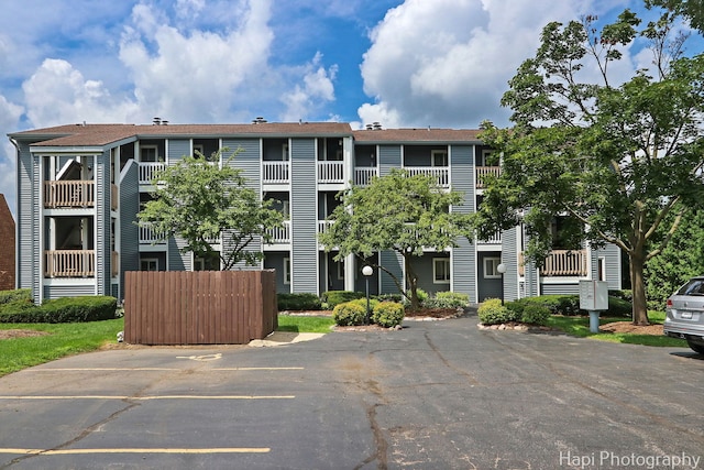 52 N Pistakee Lake Rd Unit 4, Fox Lake, IL 60020 - photo 3