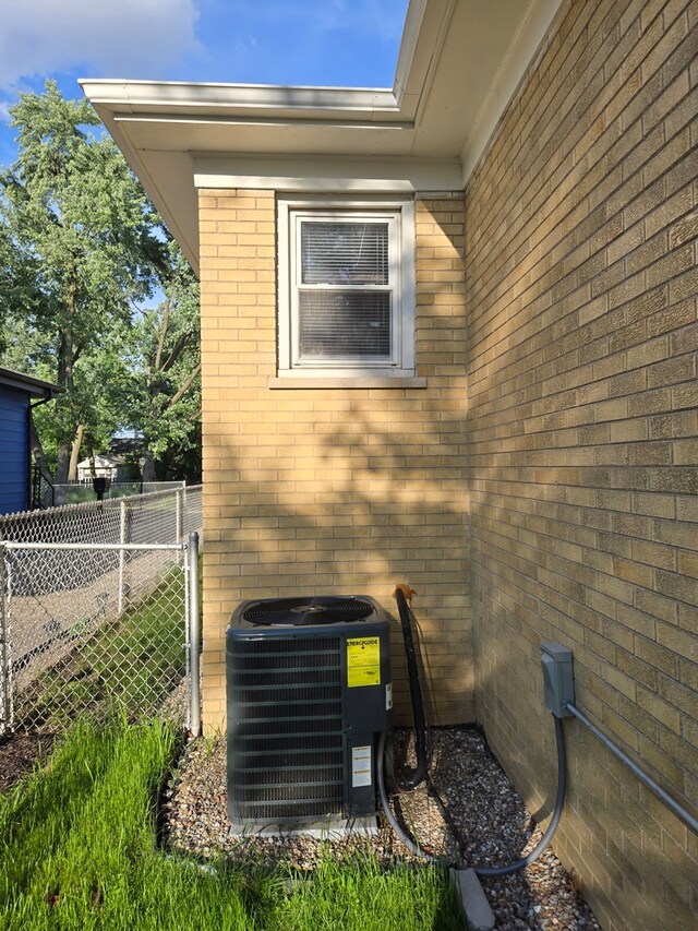 956 Greenbay Ave, Calumet City, IL 60409 - photo 35