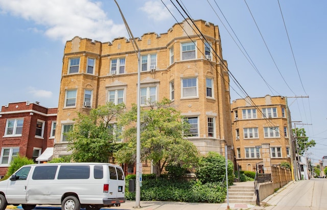 7639 W Jackson Blvd Unit 1E, Forest Park, IL 60130 - photo 2