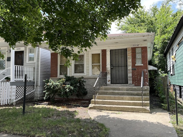 11574 S Lafayette Ave, Chicago, IL 60628 - photo 1