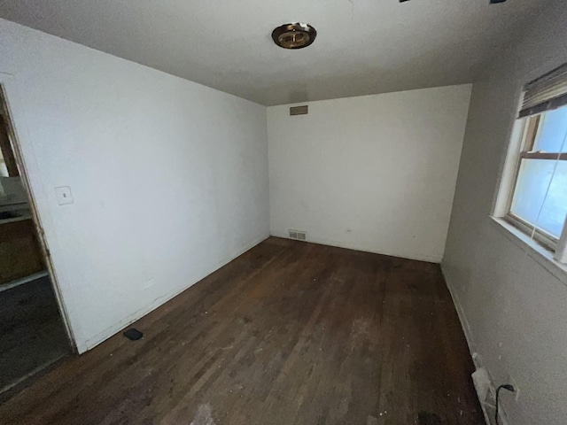 11574 S Lafayette Ave, Chicago, IL 60628 - photo 6