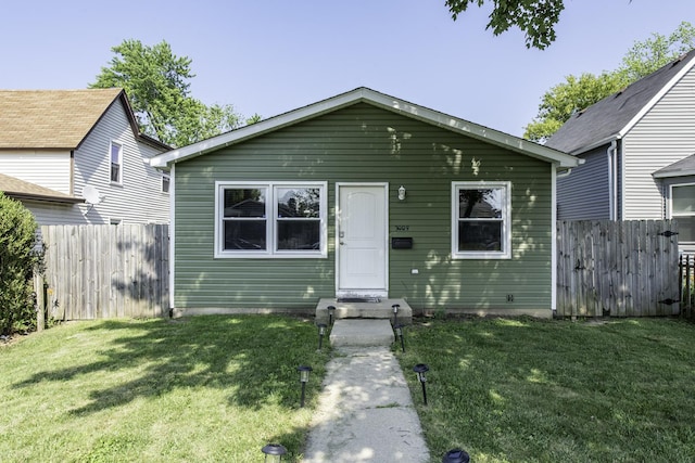 3009 Gilboa Ave, Zion, IL 60099 - photo 1