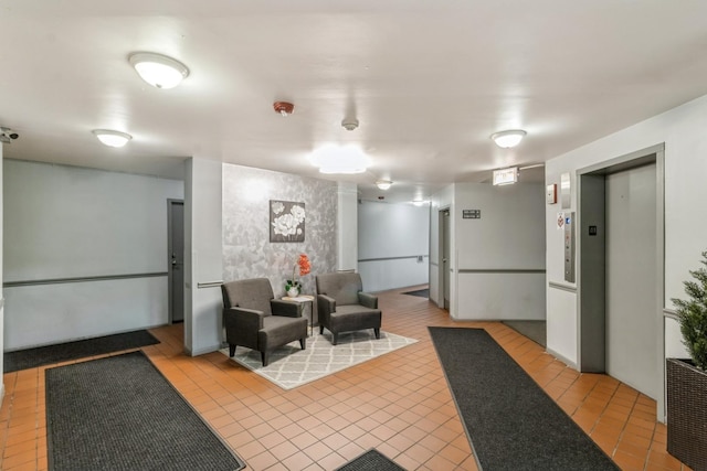 2600 Brookwood Way Dr Unit 316A, Rolling Meadows, IL 60008 - photo 2