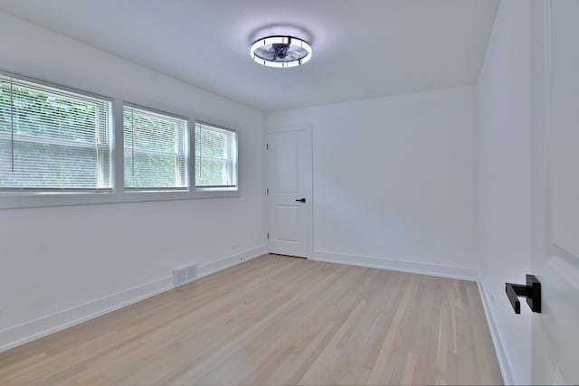 8801 S Merrill Ave, Chicago, IL 60617 - photo 21
